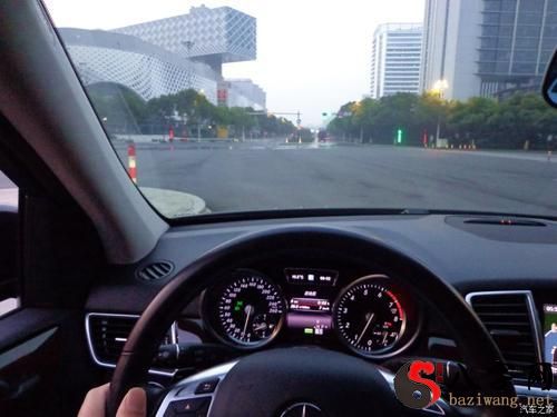 梦见自已会开车