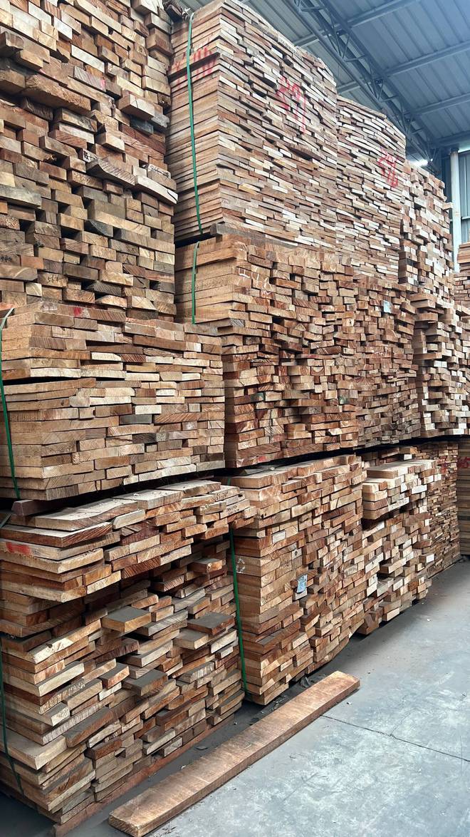 全网抢断货！不少木材商都在卖它晒成本火了！(图1)